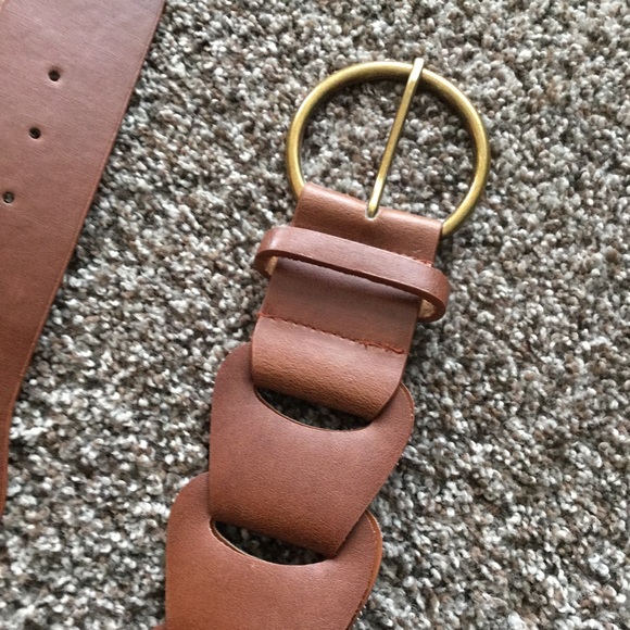 New York & Company Wide Belt - Picture 2 of 3